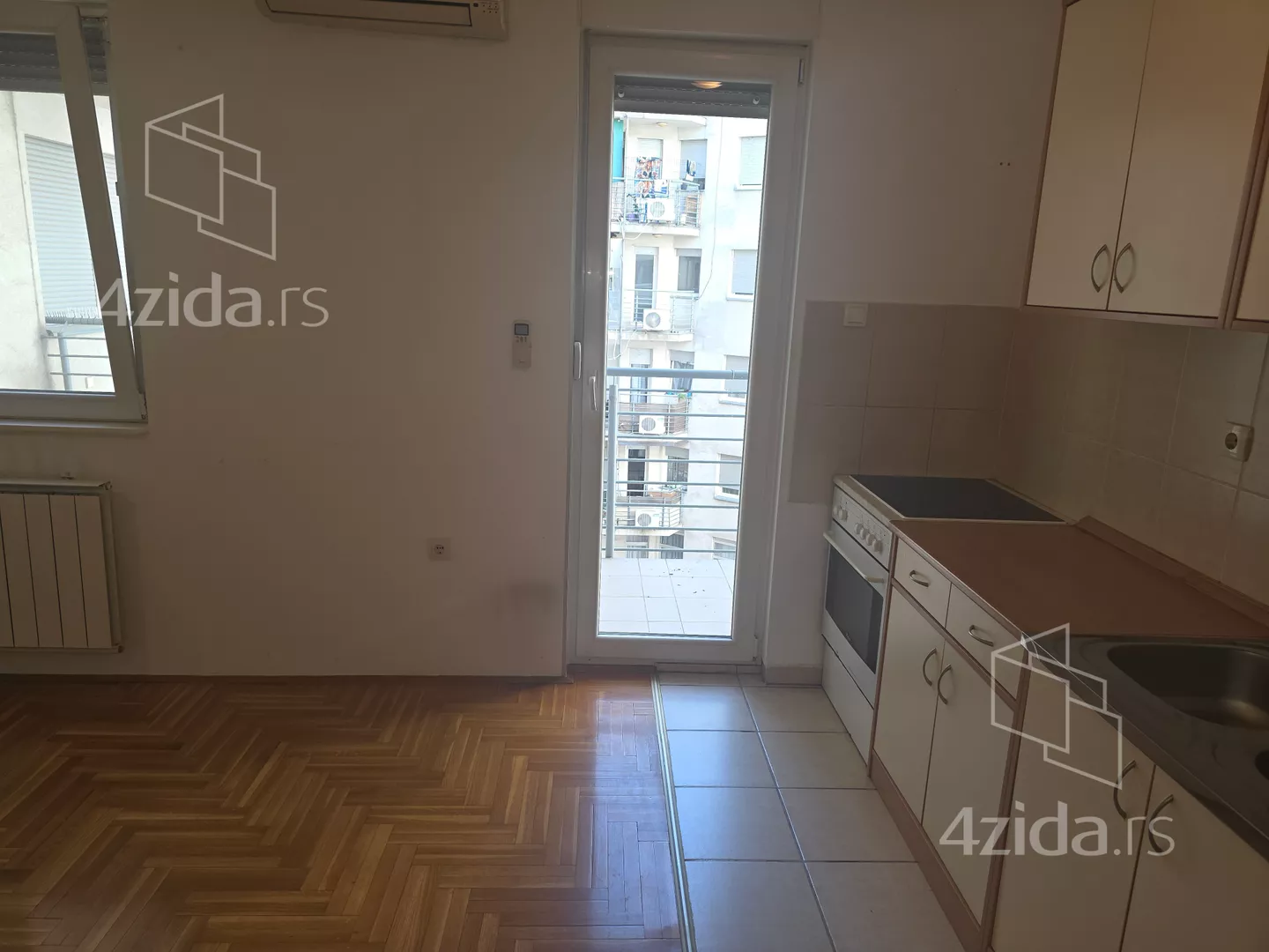 Garsonjera | 4zida