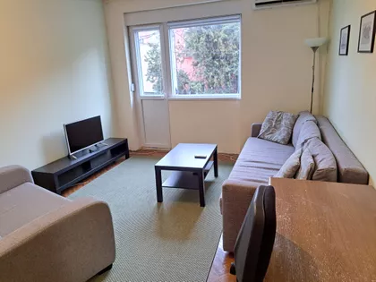 Milana Rakića | 4zida.rs