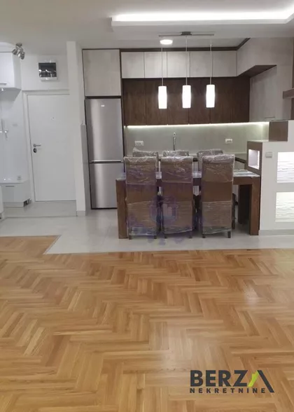 Novi Sad - Centar | 4zida.rs