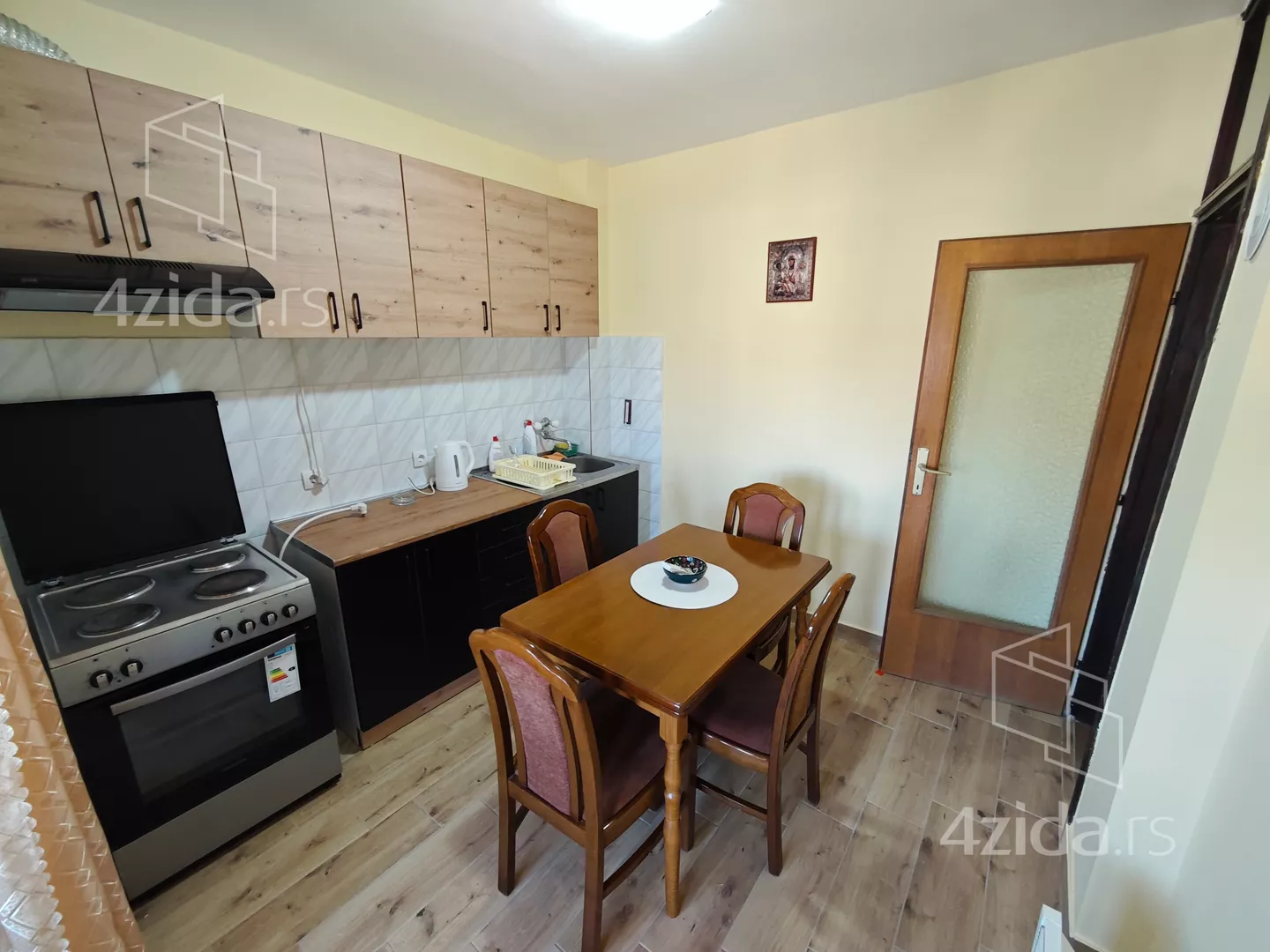 Jednosoban stan | 4zida
