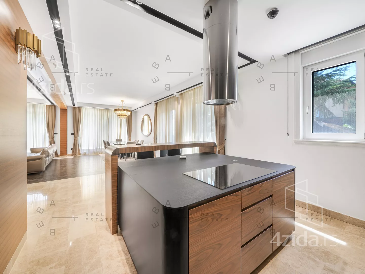 Petosoban stan | 4zida