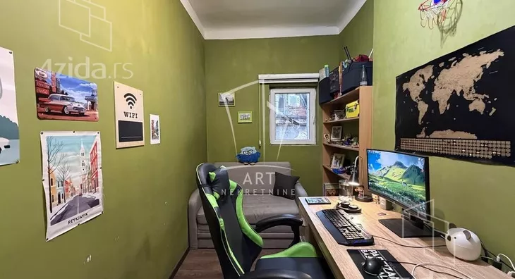 Četvorosoban stan | 4zida