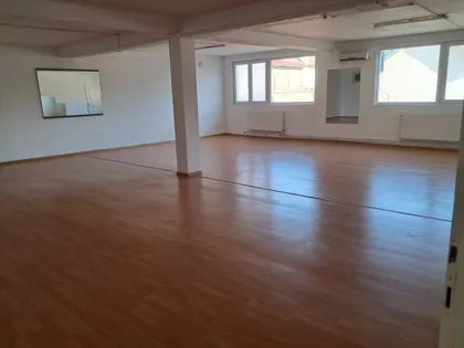 Zadrugarska 3 | 4zida.rs