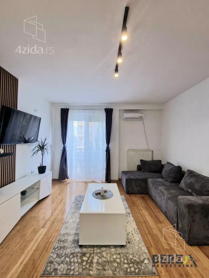 Garsonjera | 4zida