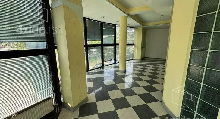 Poslovni prostor | 4zida