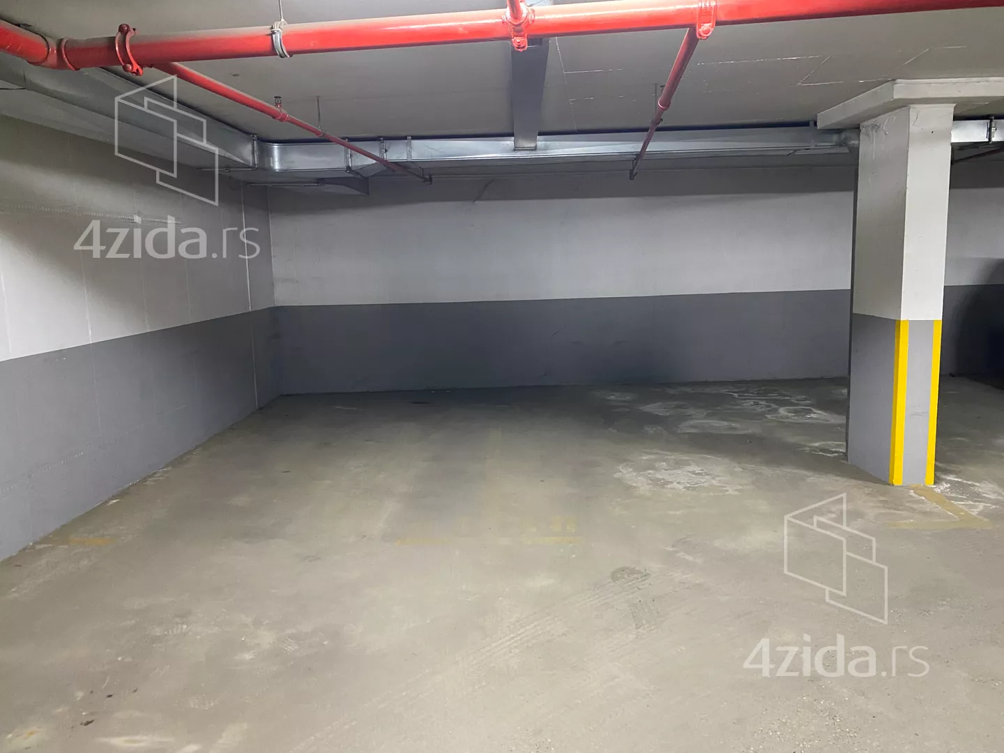 Garaža | 4zida