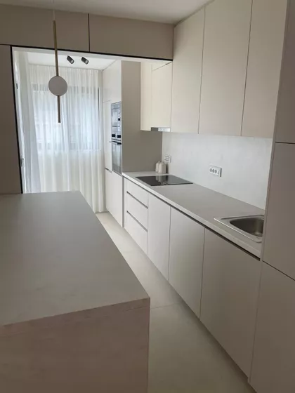 Ledi Pedžet | 4zida.rs