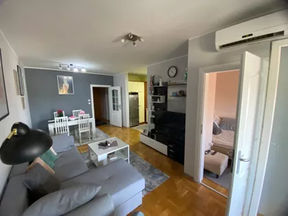 Prote Mateje Nenadovića 8 | 4zida.rs