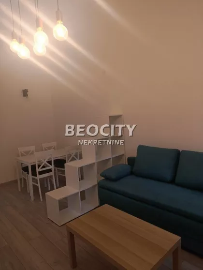 Lukijana Mušickog *sa troškovima* | 4zida.rs