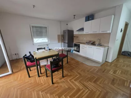 Žarkovo | 4zida.rs