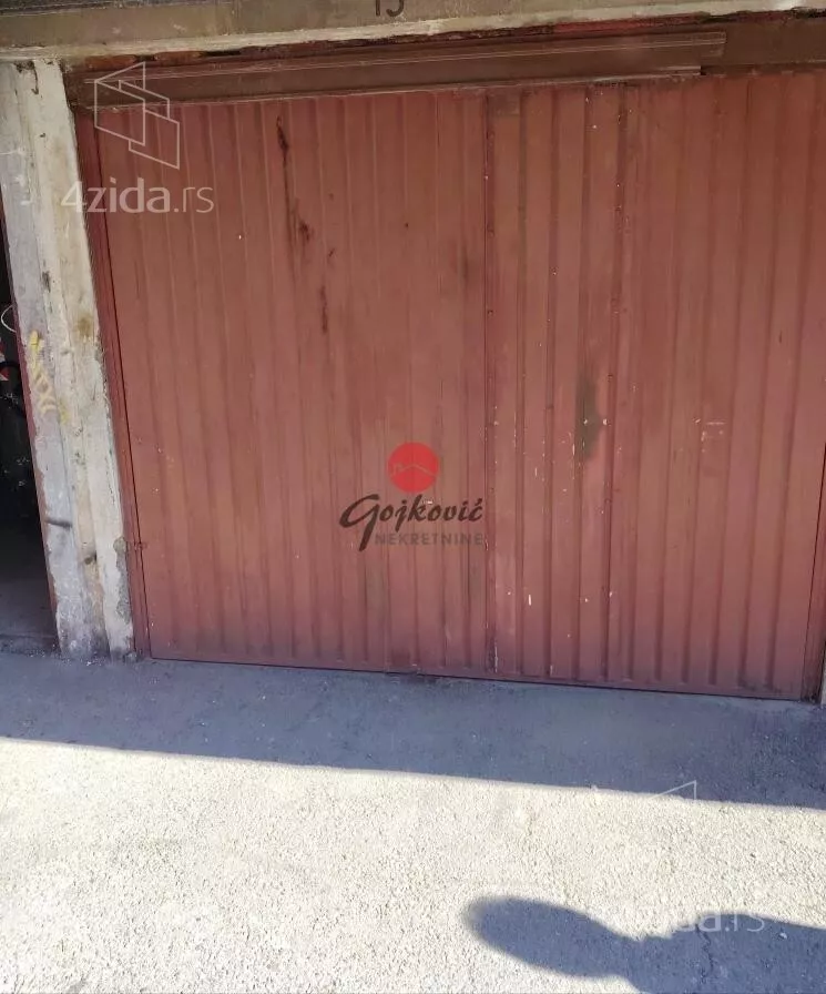 Garaža | 4zida
