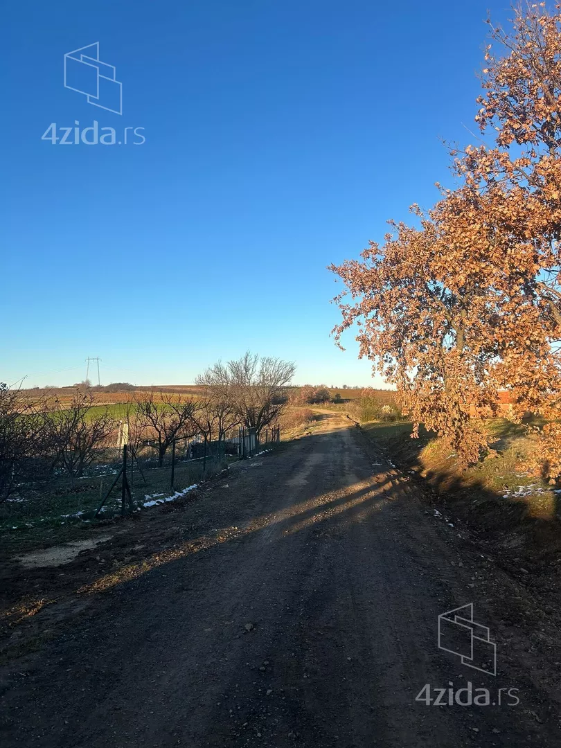 Građevinsko zemljište | 4zida