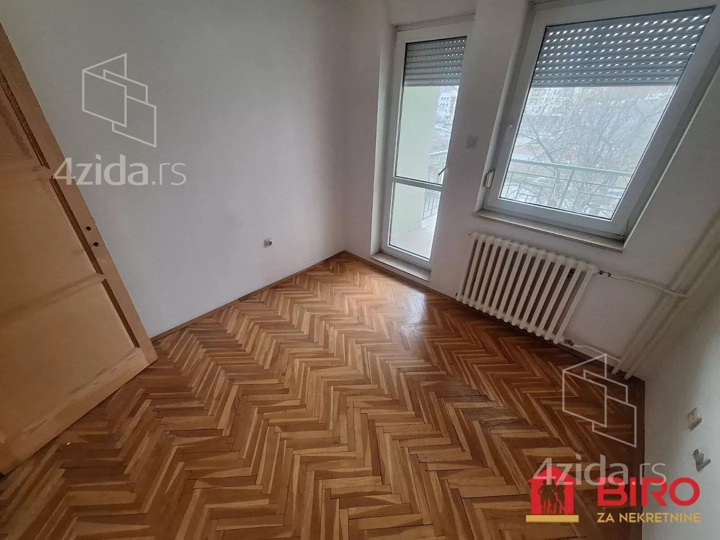 Četvoroiposoban stan | 4zida