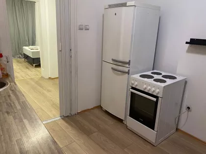 Vukov Spomenik | 4zida.rs