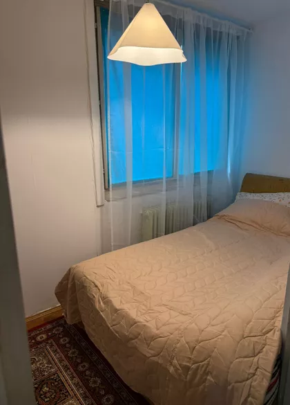 Ustanička 212 | 4zida.rs