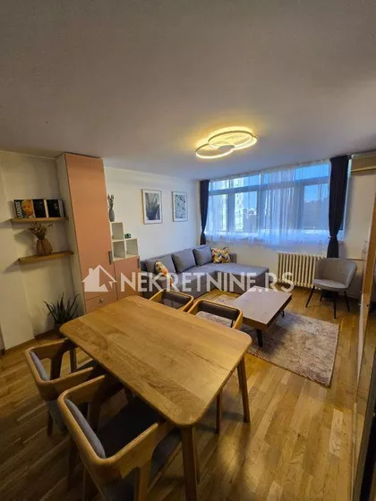 Omladinskih brigada | 4zida.rs