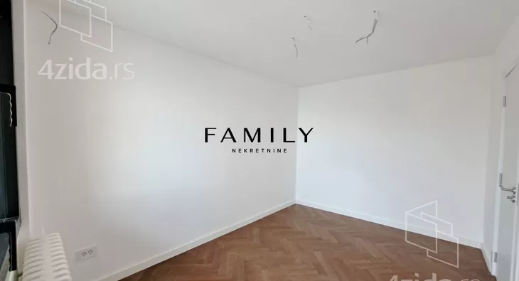 Četvoroiposoban stan | 4zida