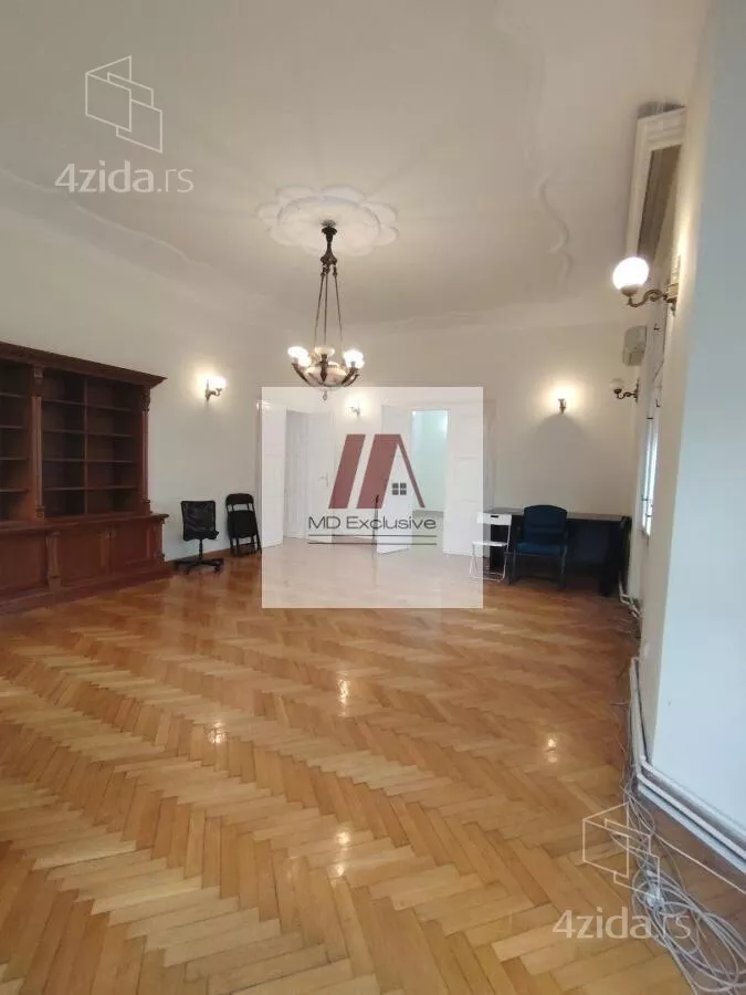 Šestosoban stan | 4zida