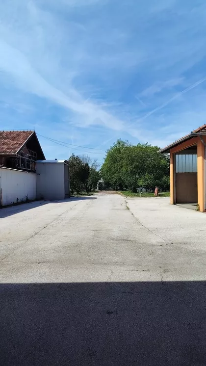 Novi Banovci | 4zida.rs