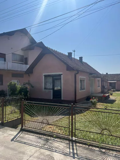 Stefana Prvovenčanog 31 | 4zida.rs