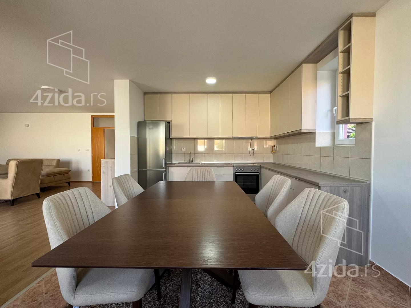 Četvorosoban stan | 4zida