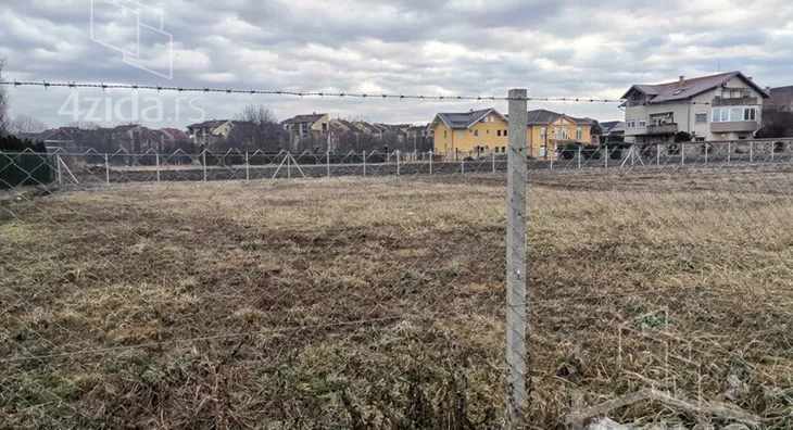 Plac | 4zida
