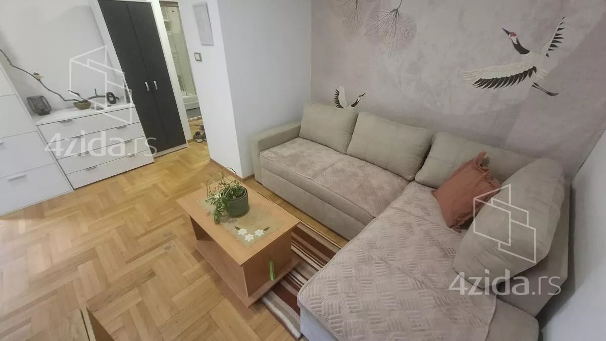 Garsonjera | 4zida