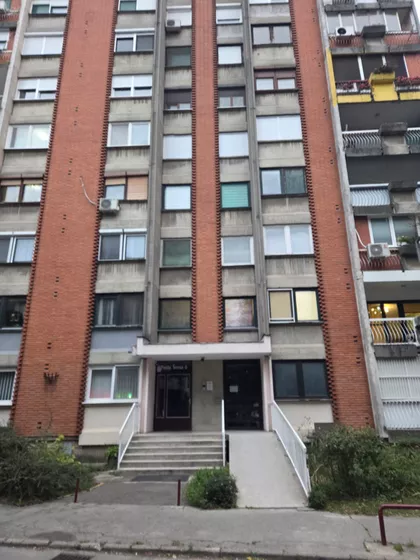 Centar 3 | 4zida.rs