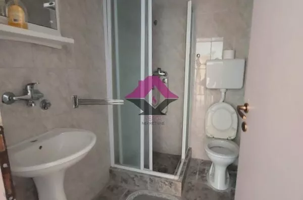 4-etažna kuća | 4zida
