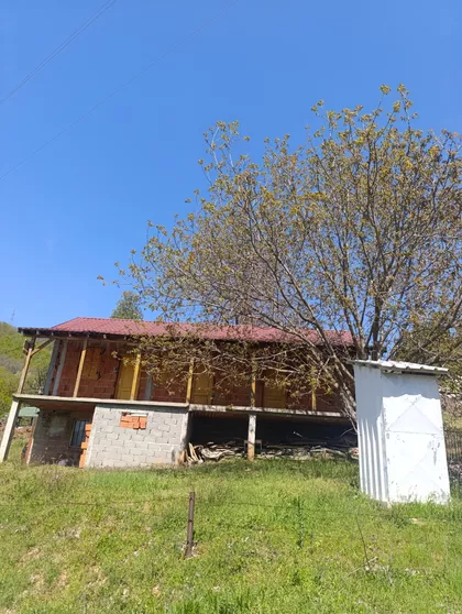 Mirisnih Vrba | 4zida.rs