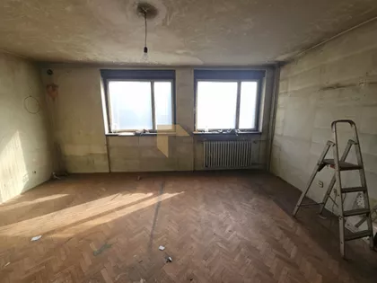 Ustanička | 4zida.rs