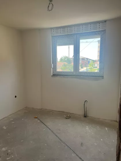 Lajoša Joa | 4zida.rs