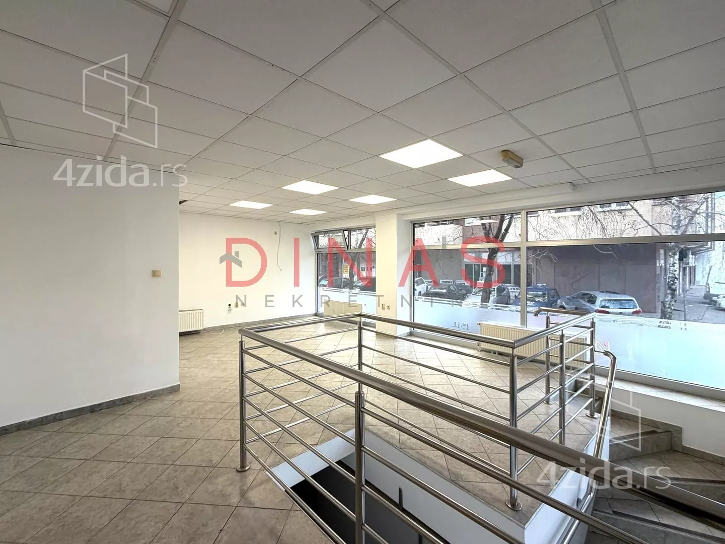 Poslovni prostor | 4zida