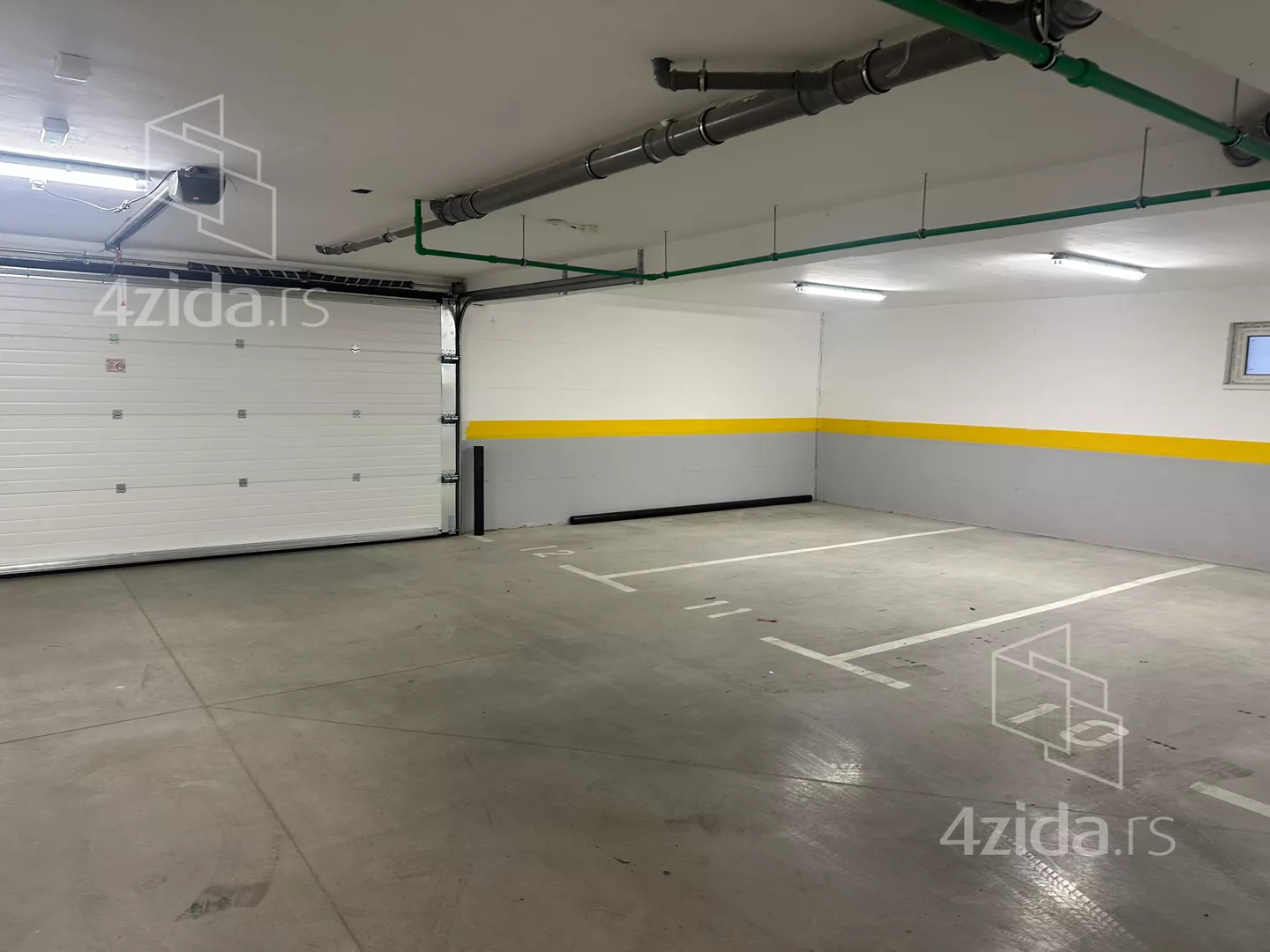 Garaža | 4zida