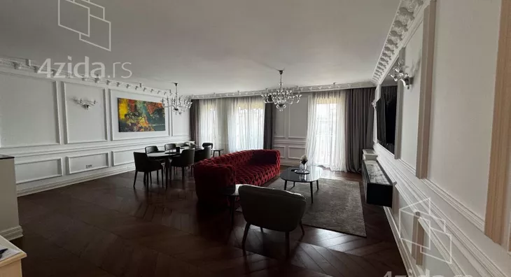 Troiposoban stan | 4zida