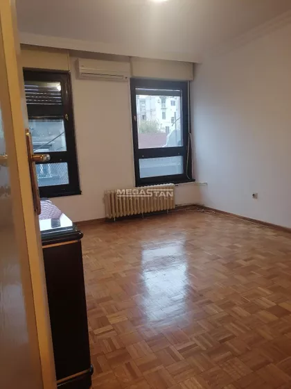 Golsvordijeva | 4zida.rs