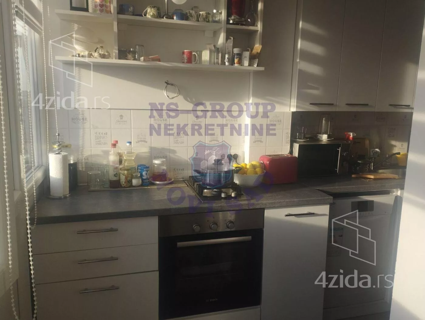 Troiposoban stan | 4zida