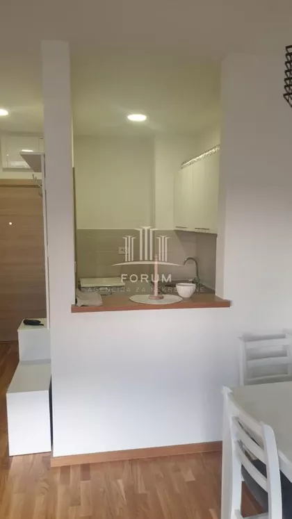 Novo Naselje | 4zida.rs
