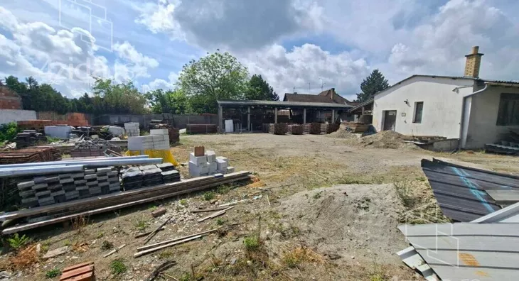 Stovarište | 4zida