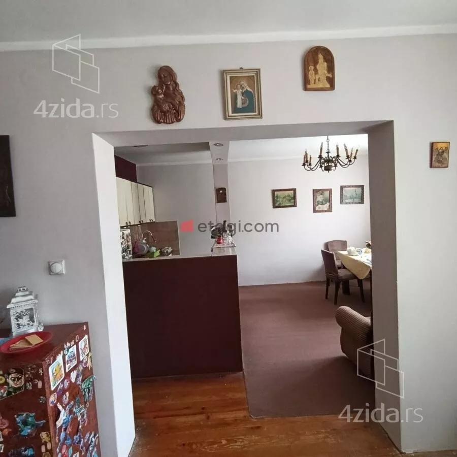 Kuća | 4zida