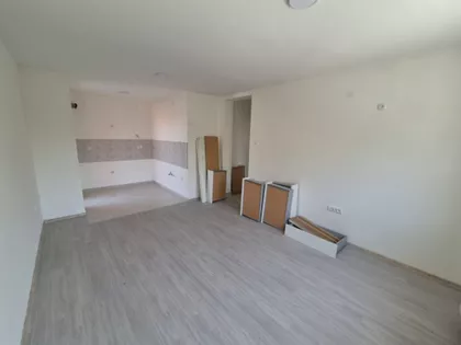 Kertvaroš | 4zida.rs