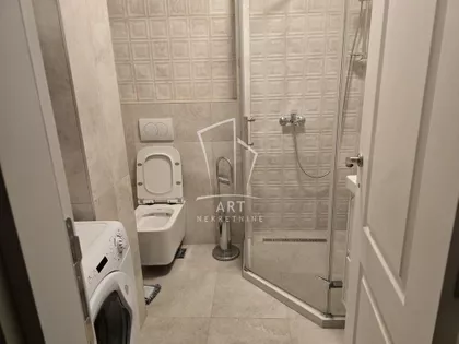 Vrnjačka | 4zida.rs