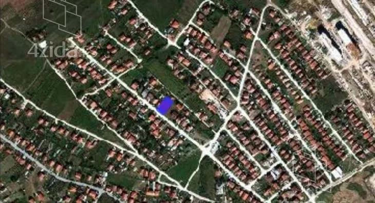 Plac | 4zida