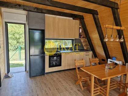 Stara Lipovica | 4zida.rs