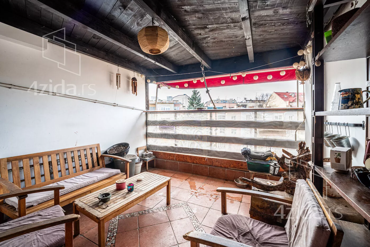 Četvoroiposoban stan | 4zida