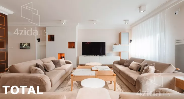 Šestosoban stan | 4zida