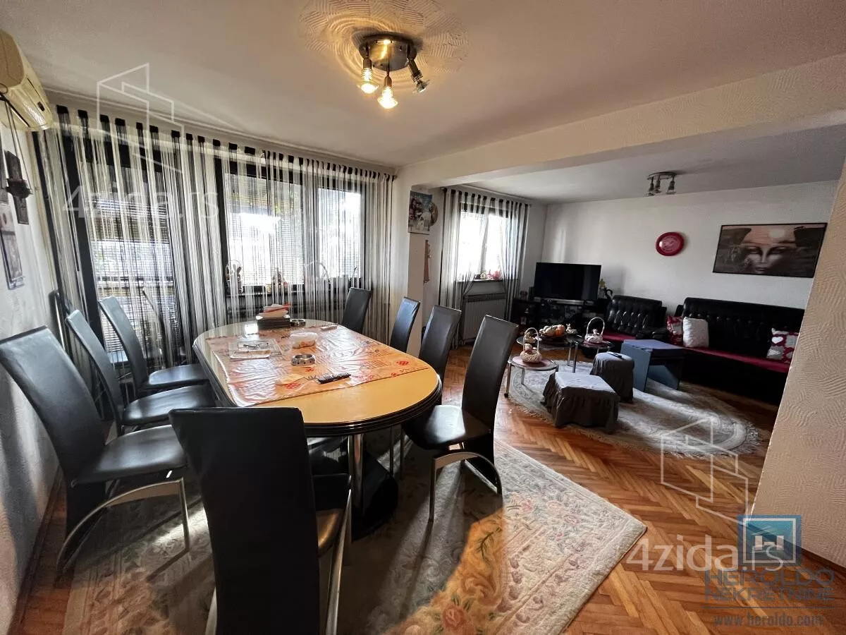 Kuća | 4zida