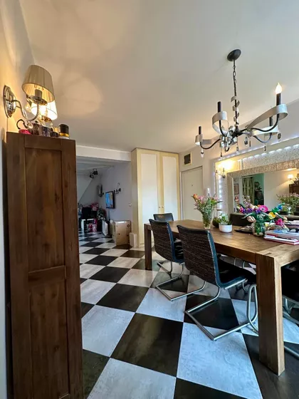 Makenzijeva | 4zida.rs