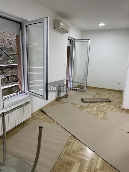 Prve šumadijske brigade | 4zida.rs