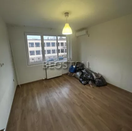 Dimitrija Tucovica | 4zida.rs